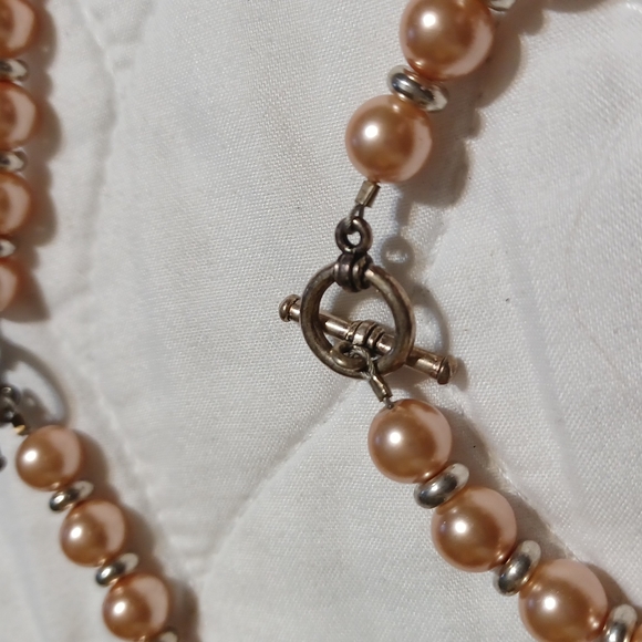 pearl style necklace and bracelet set - Picture 4 of 7